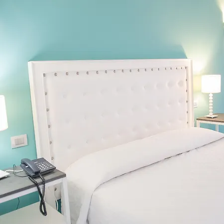 Hotel Cutimare - Aeolian Charme Acquacalda