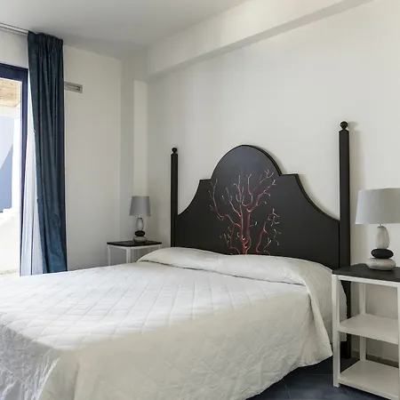Hotel Cutimare - Aeolian Charme