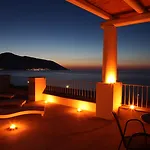 Ξενοδοχείο Cutimare - Aeolian Charme 4*