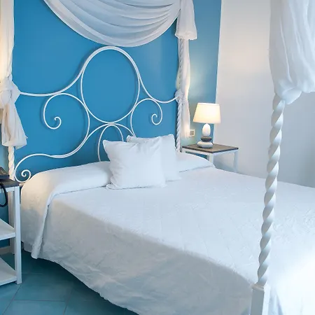 Cutimare - Aeolian Charme Hotell 4*