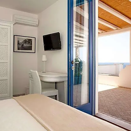 Cutimare - Aeolian Charme 4* Acquacalda