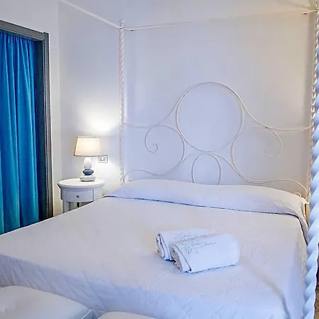 Hotell Cutimare - Aeolian Charme 4*