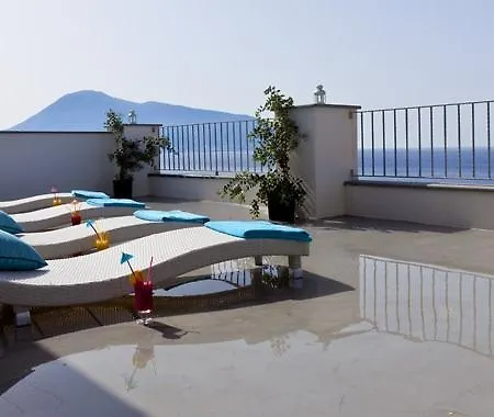 Cutimare - Aeolian Charme Hotell 4*
