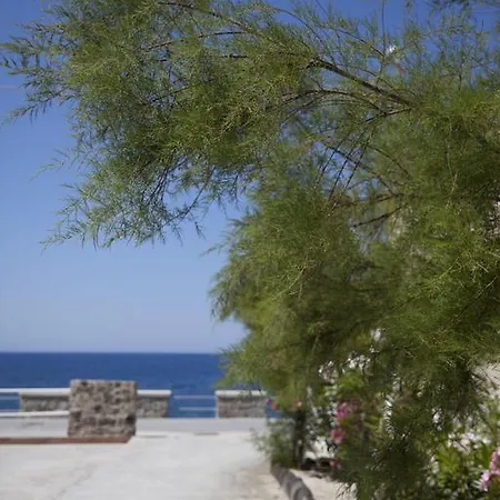 Cutimare - Aeolian Charme Hotel