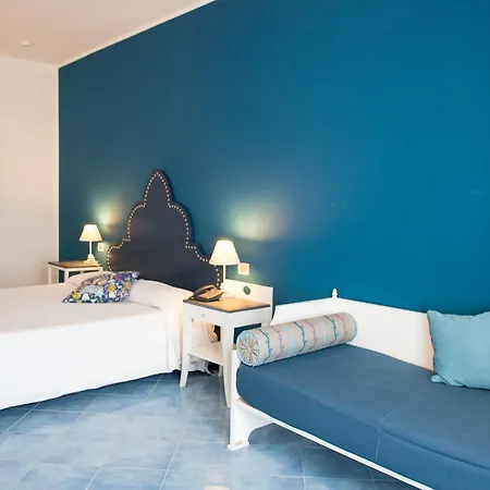 كوتيمار فندق Acquacalda