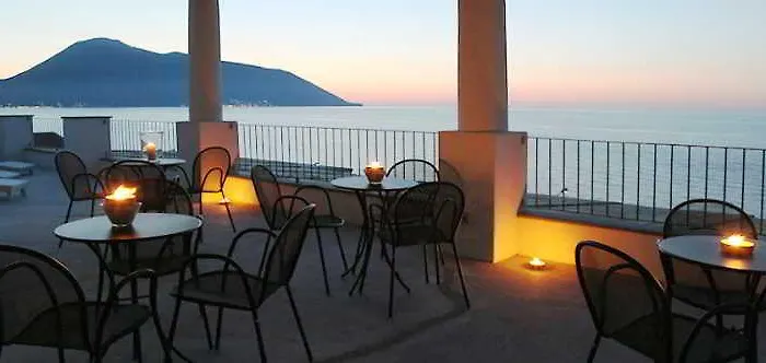 Hotel Cutimare - Aeolian Charme 4*