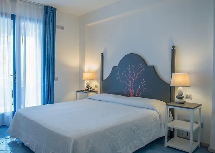 Cutimare - Aeolian Charme Hotel