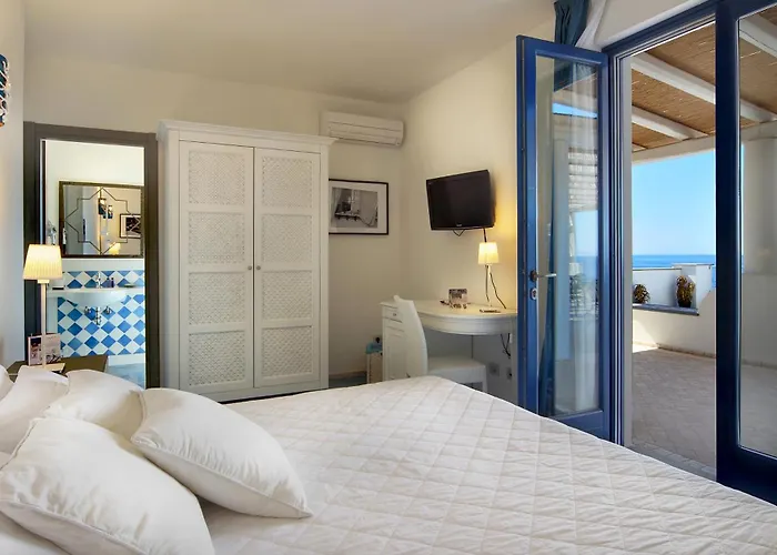 Hotel Cutimare - Aeolian Charme